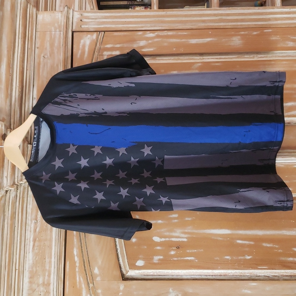 Boombah Black and Blue American Flag T-Shirt Mens Size Medium
